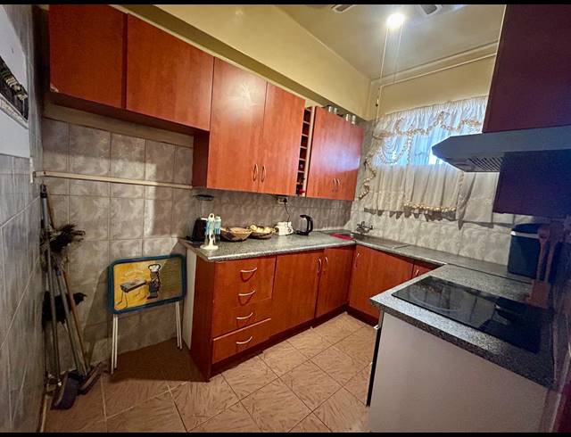 4 BEDROOM APARTMENT FOR SALE IN ARCADIA